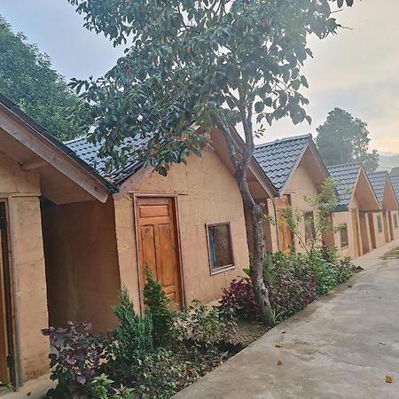 Hong Thu Homestay & Bungalow Quan Ba 部屋 写真
