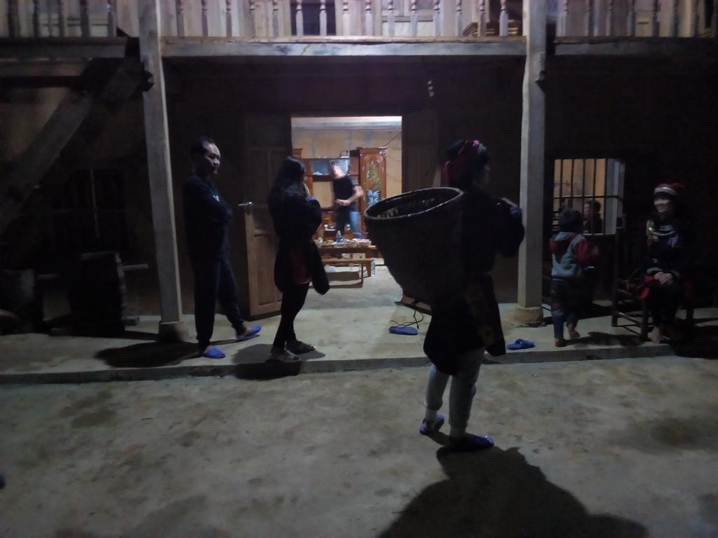 Hong Thu Homestay & Bungalow Quan Ba エクステリア 写真
